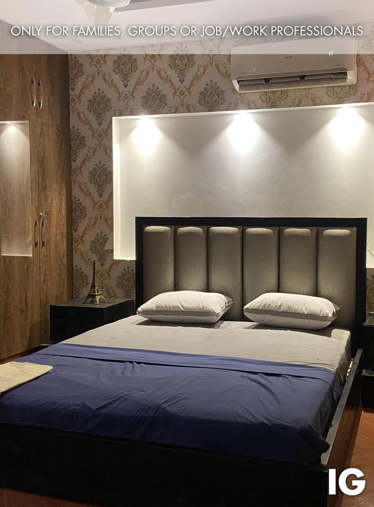 3 Bedroom Furnished Holiday Home Near Valencia Town, Lake City & Ring Road Лахор Екстериор снимка